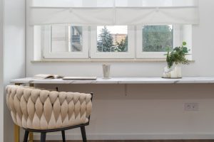 How to Make a Small Reading Corner for Autumn Evenings